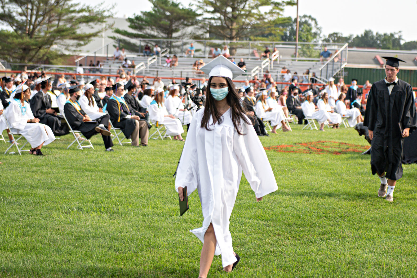 070820_nws_middlegrad